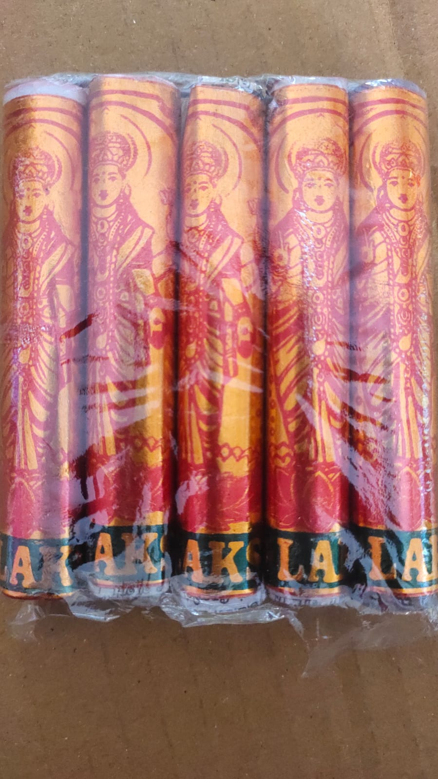 4' LAKSHMI GOLD CRACKERS