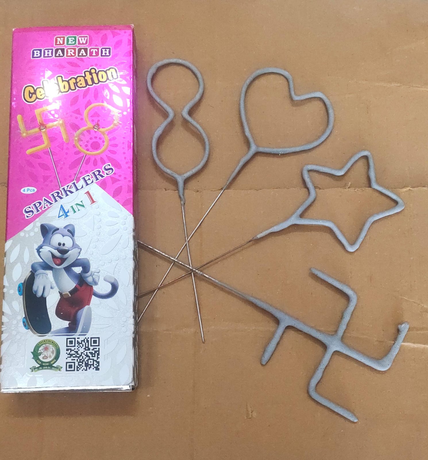 CELEBRATION SPARKLERS 4 in 1