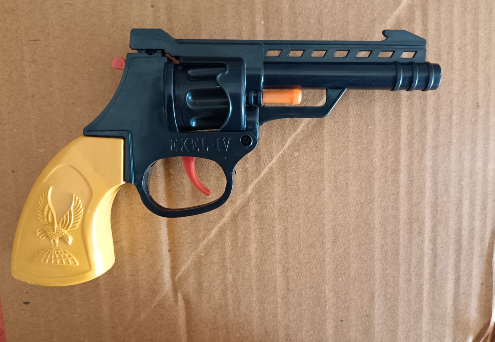 EAGLE RING CAP GUN